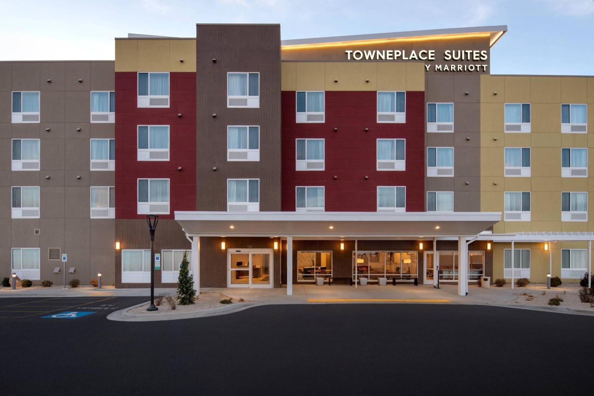 Towneplace Suites By Marriott Туин-Фолс Экстерьер фото